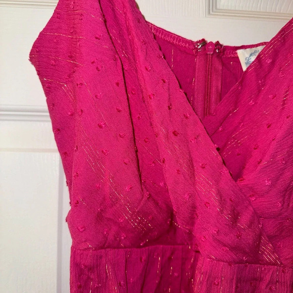 Francesca’s Pink Linen Dress! - Picture 3 of 7